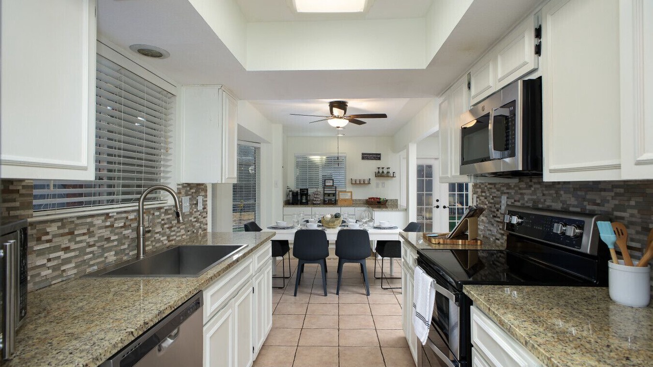 Photo of Kitchen in North San Antonio - SAT