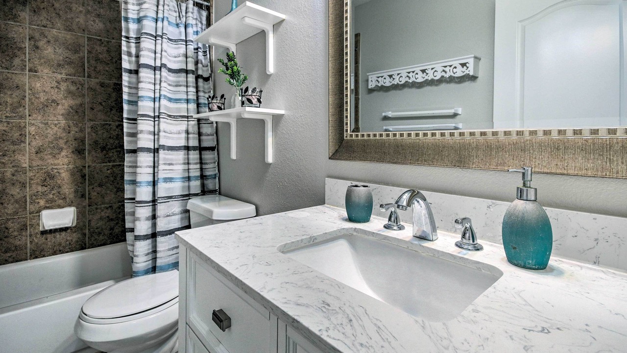 Photo of Bathroom in Iowa Colony