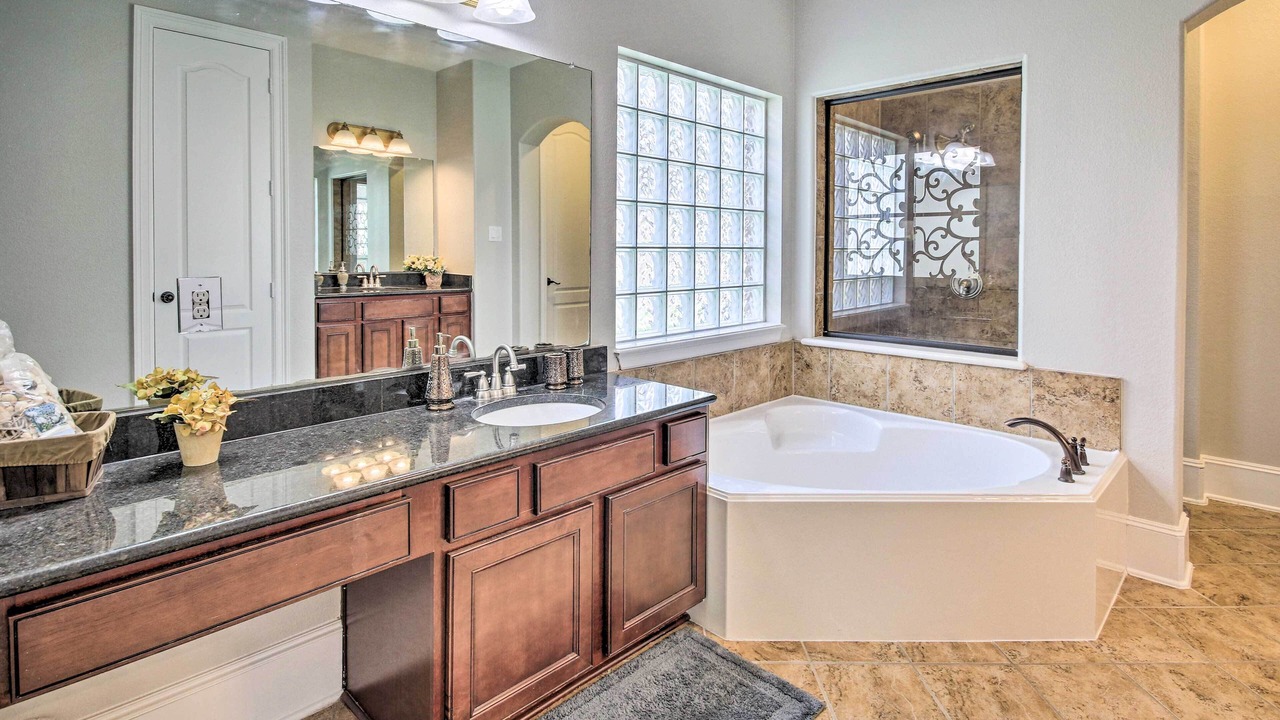 Photo of Bathroom in Iowa Colony