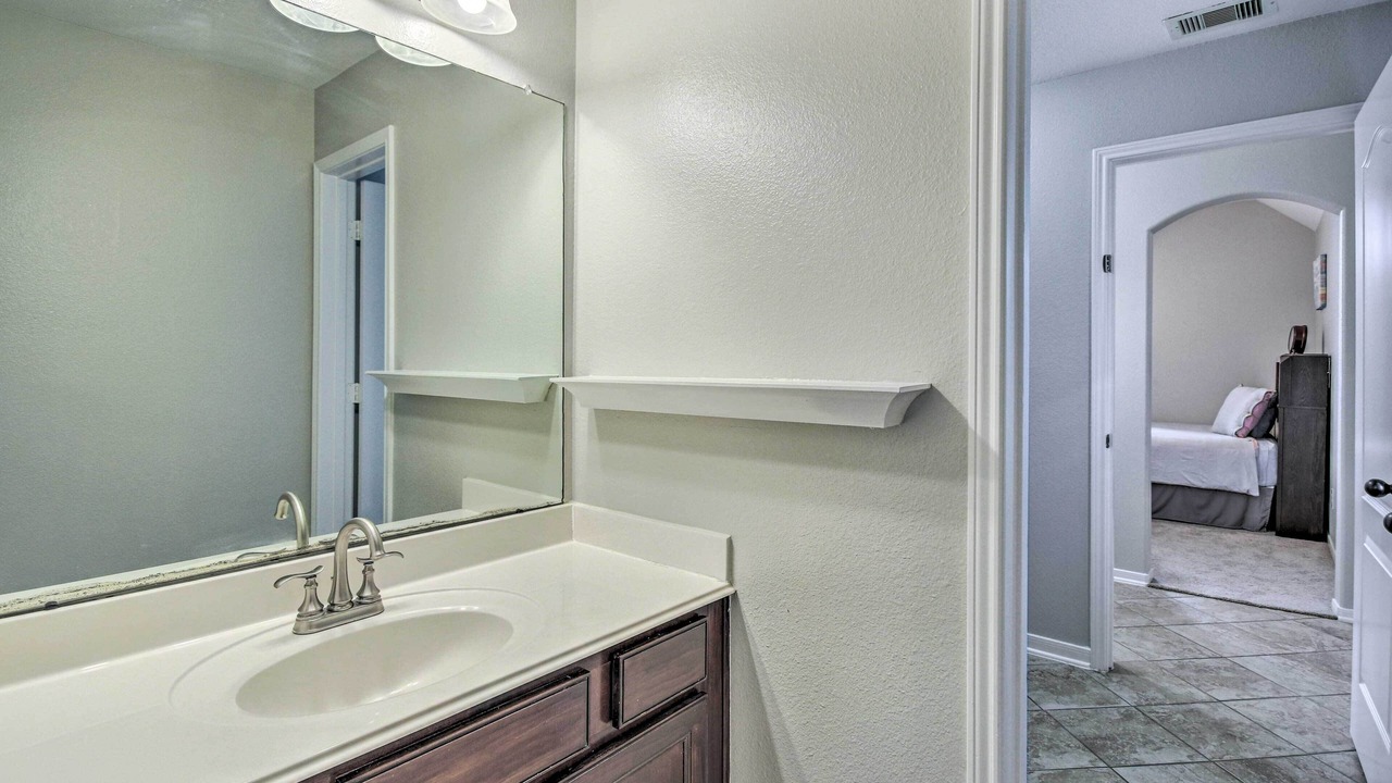 Photo of Bathroom in Iowa Colony