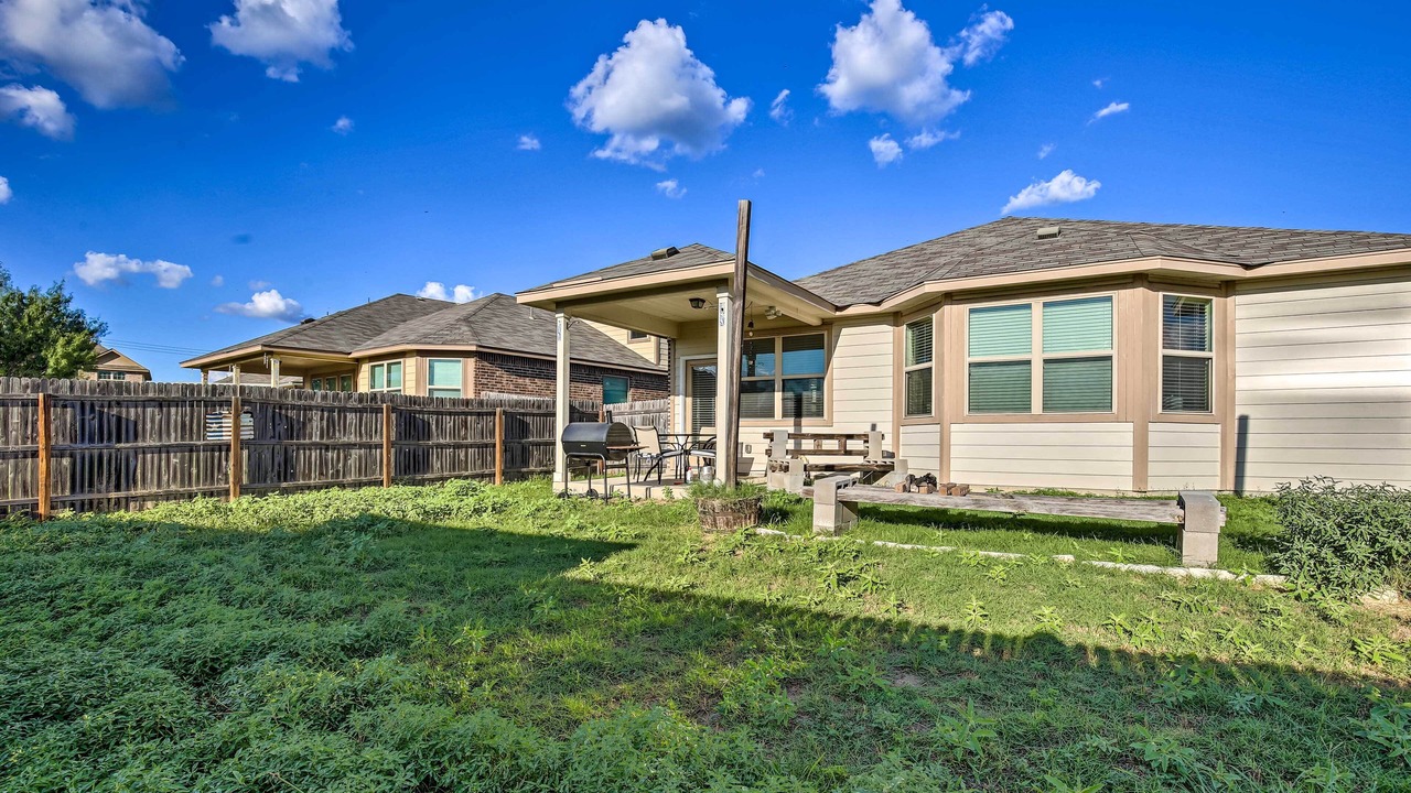 Photo of Outdoor in Medina Valley