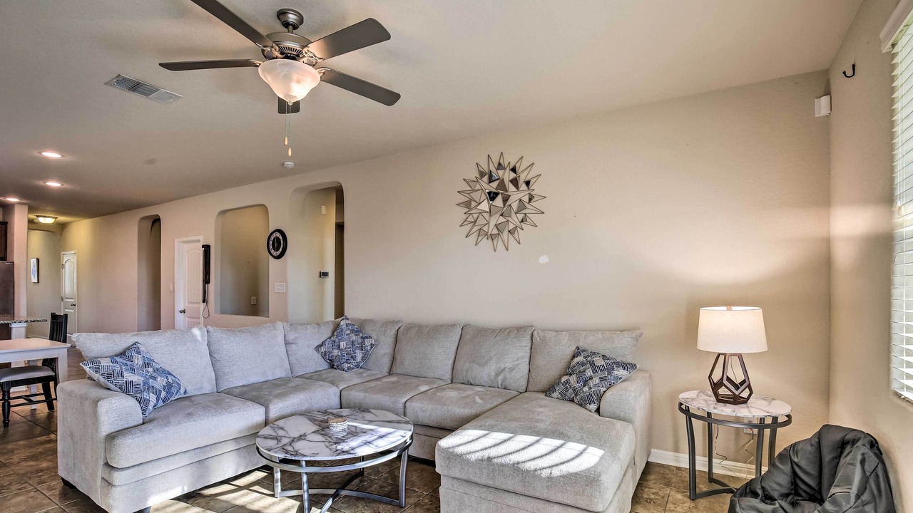 Photo of Livingroom in Medina Valley
