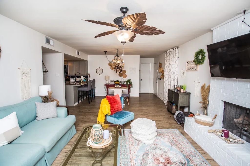 Photo of Livingroom in Raintree