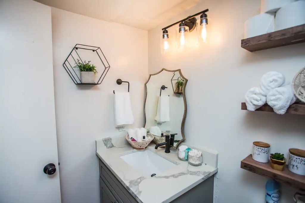 Photo of Bathroom in Raintree