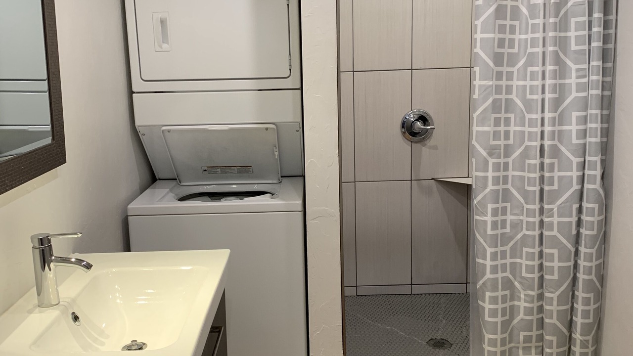 Photo of Bathroom in Central Oklahoma City