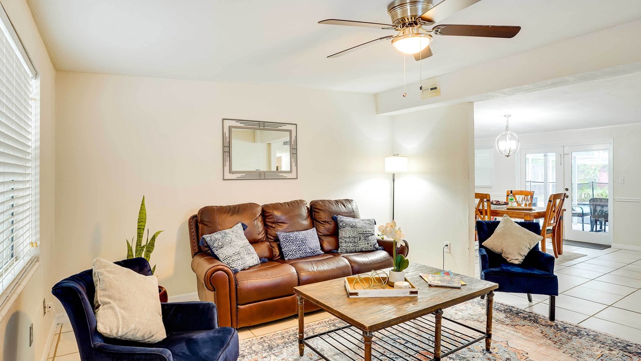Photo of Livingroom in Lake Somerset