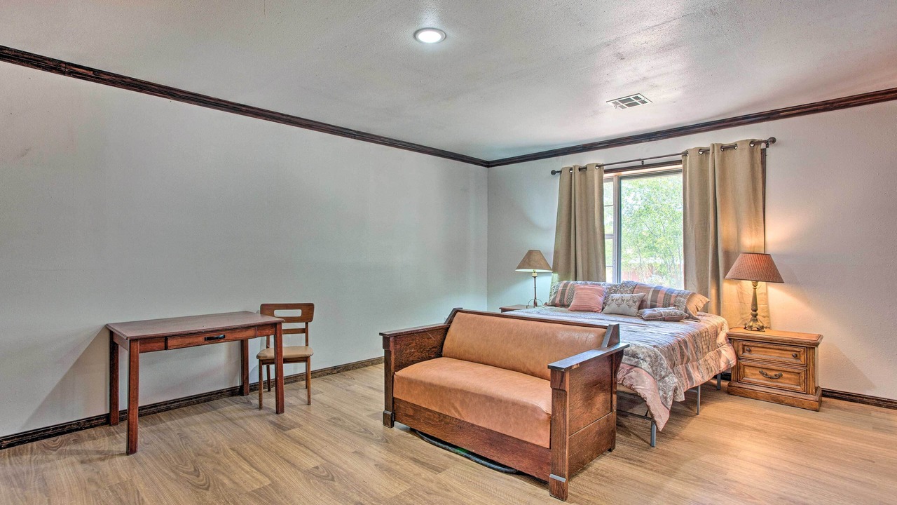 Photo of Livingroom in Atoka