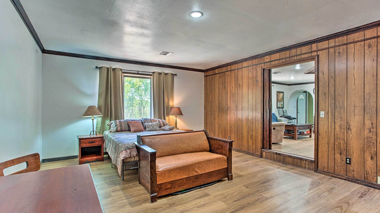 Photo of Bedroom in Atoka