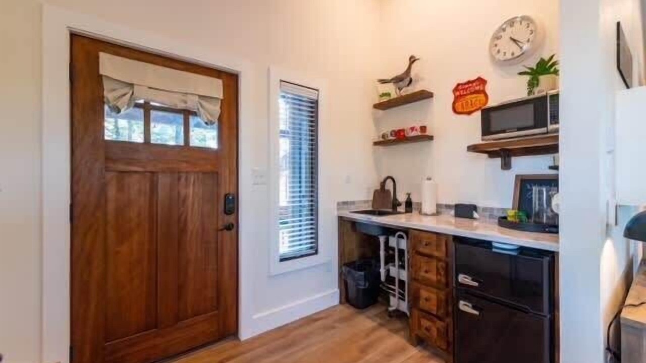 Photo of Kitchen in Elm Mott