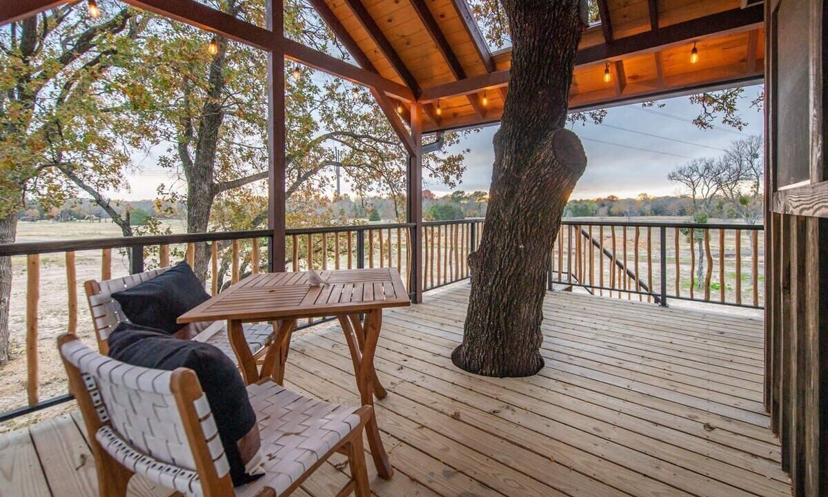 Photo of Outdoor in Elm Mott
