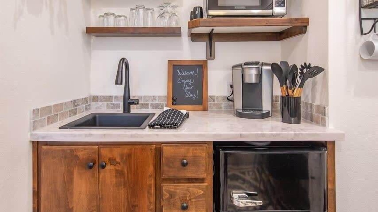 Photo of Kitchen in Elm Mott
