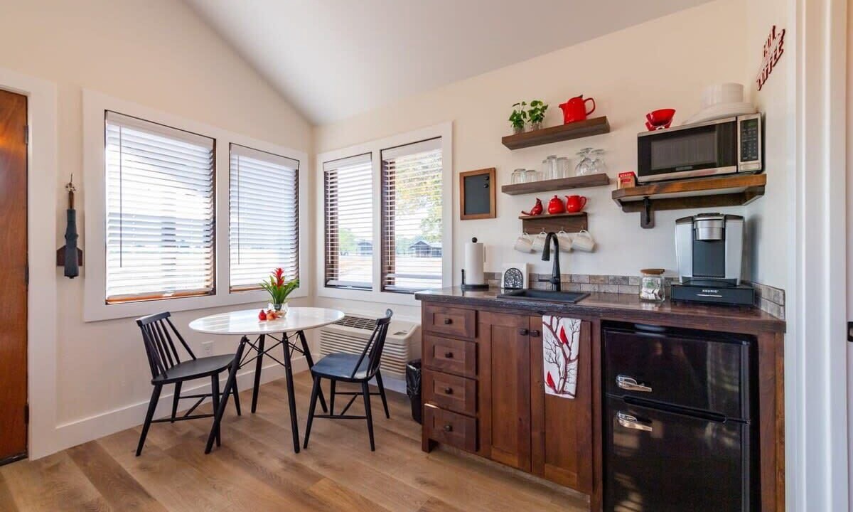Photo of Kitchen in Elm Mott