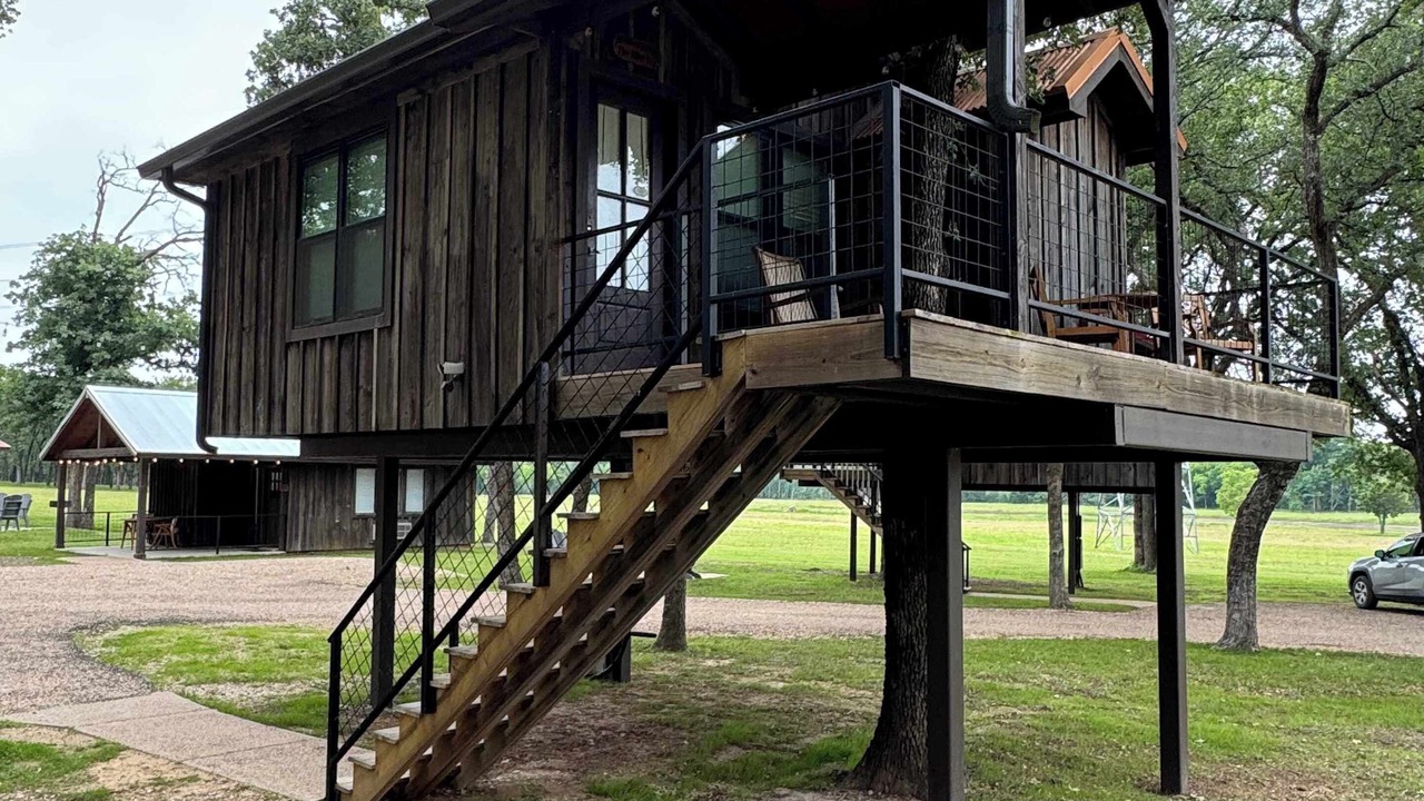 Photo of Outdoor in Elm Mott