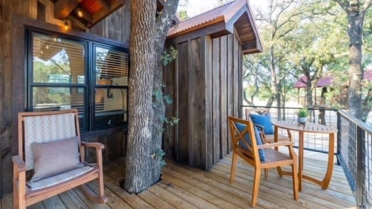 Photo of Patio Balcony in Elm Mott