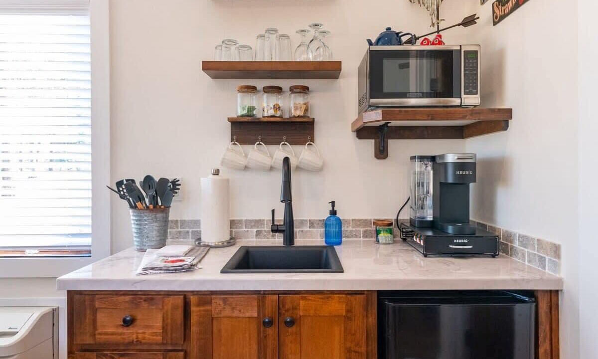 Photo of Kitchen in Elm Mott