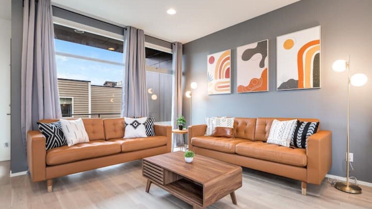 Photo of Livingroom in Old Ballard