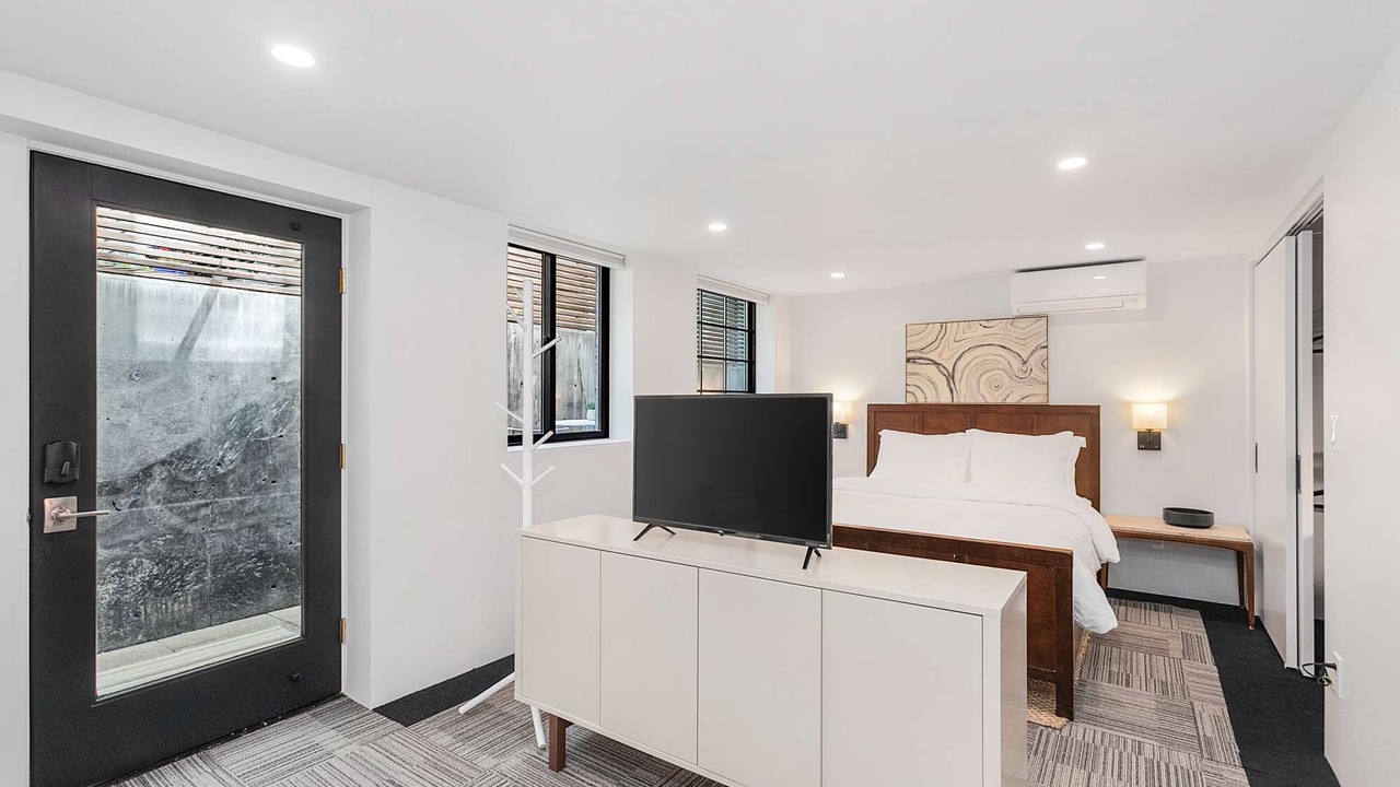 Photo of Bedroom in Green Lake