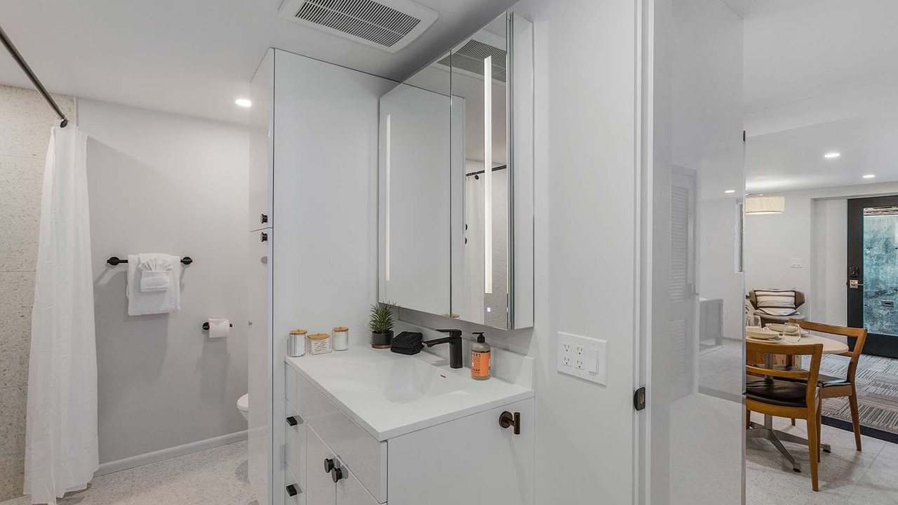 Photo of Bathroom in Green Lake