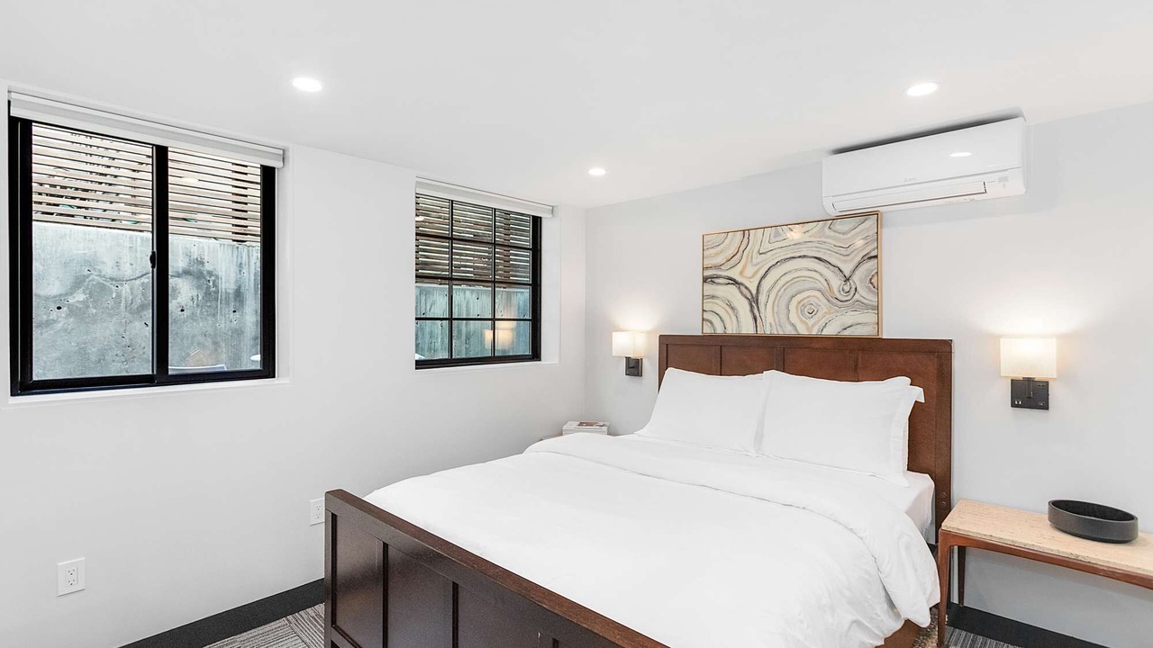 Photo of Bedroom in Green Lake