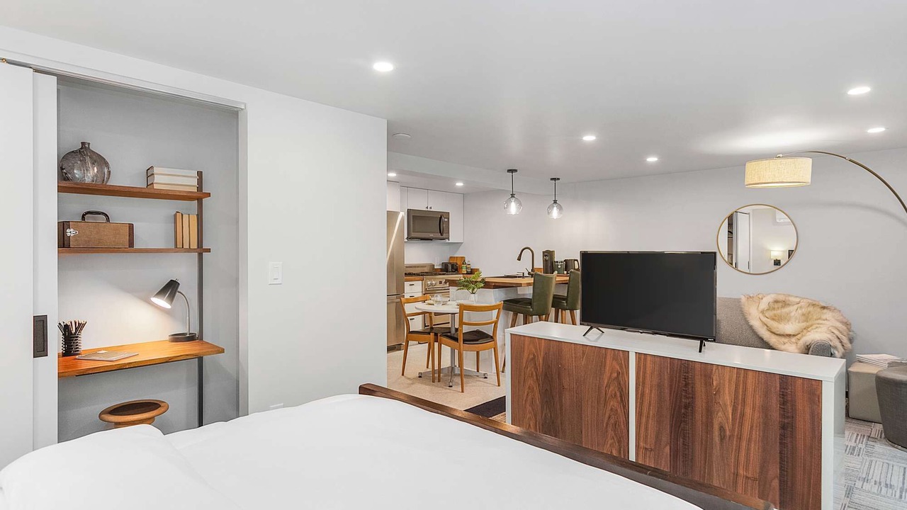 Photo of Bedroom in Green Lake