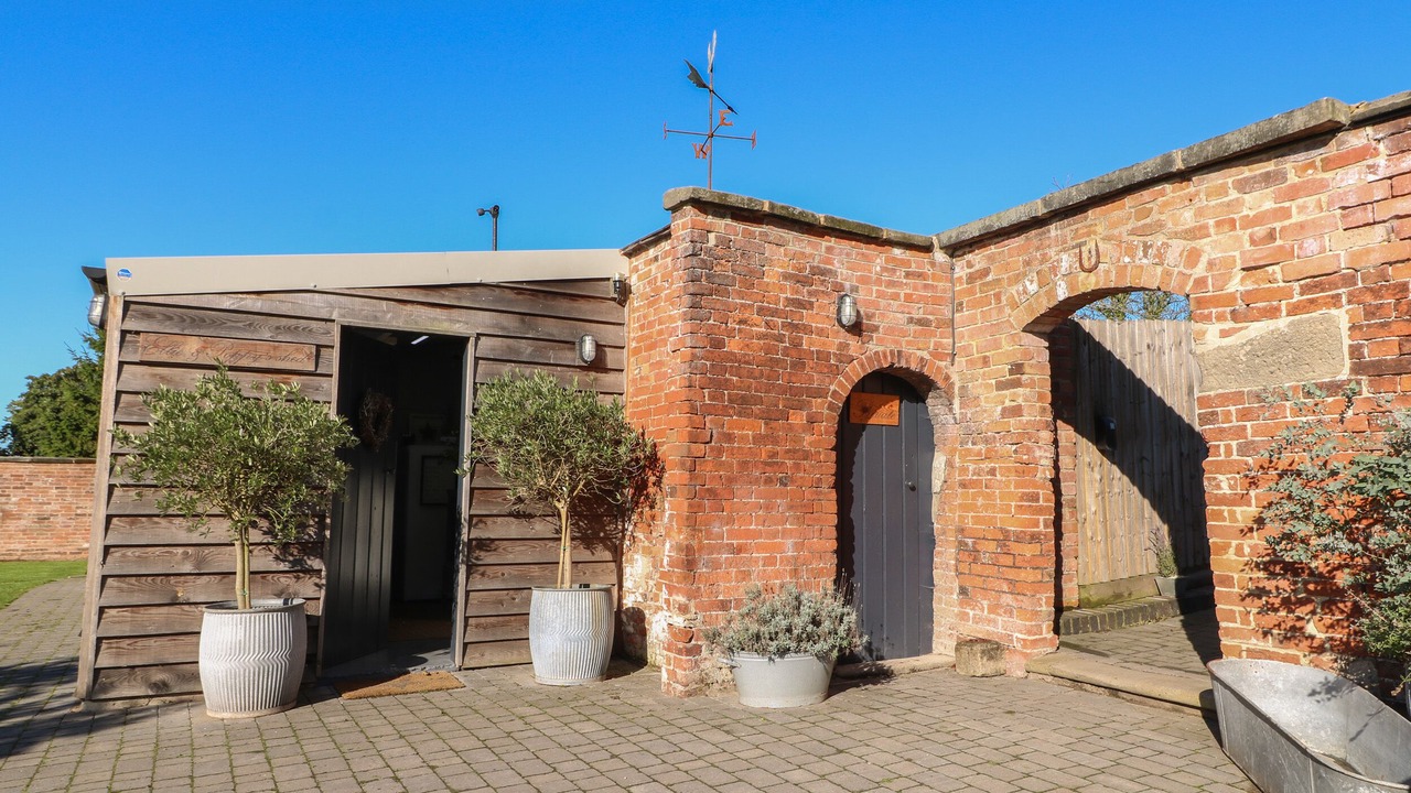 Photo of Outdoor in Denstone