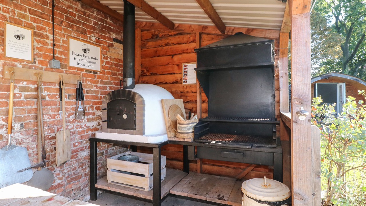 Photo of Outdoor in Denstone