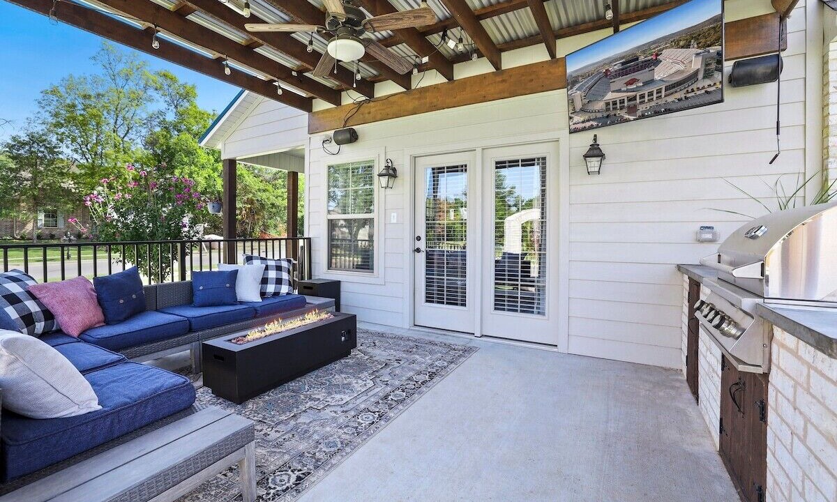 Photo of Outdoor in Fayetteville