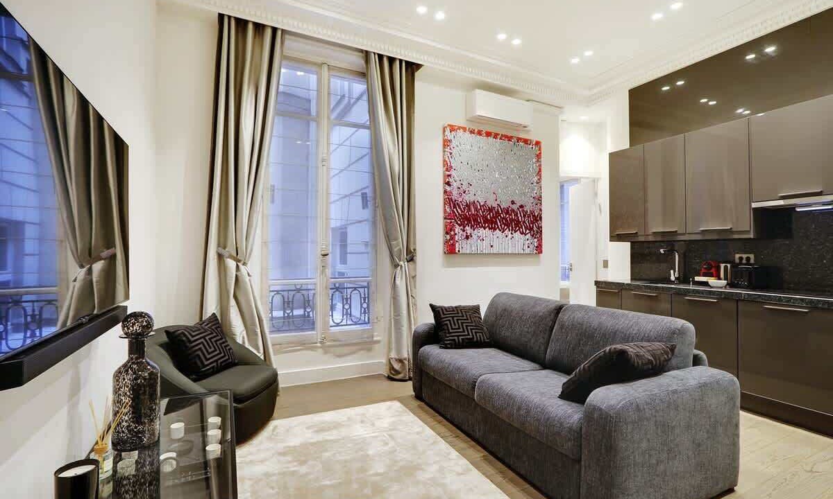 Photo of Livingroom in Chaillot