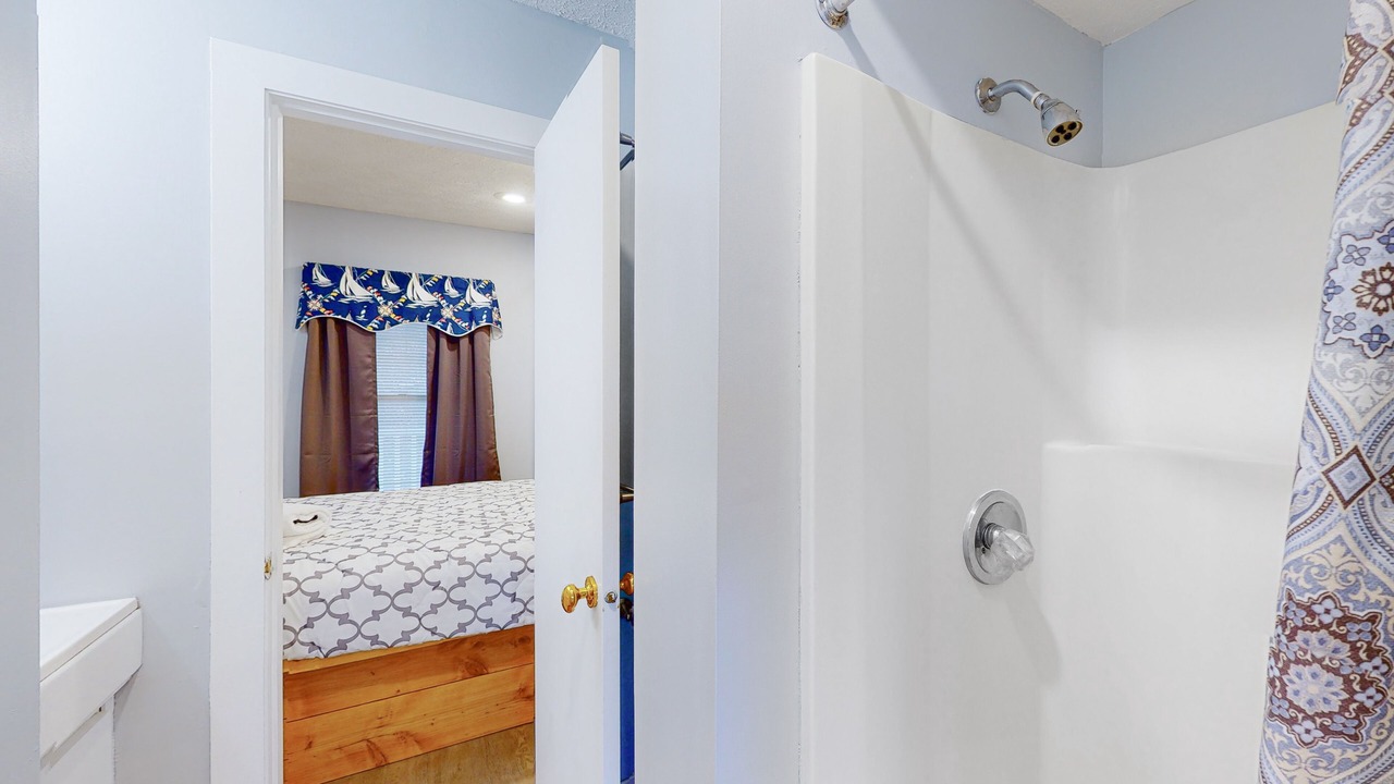 Photo of Bathroom in North Shore