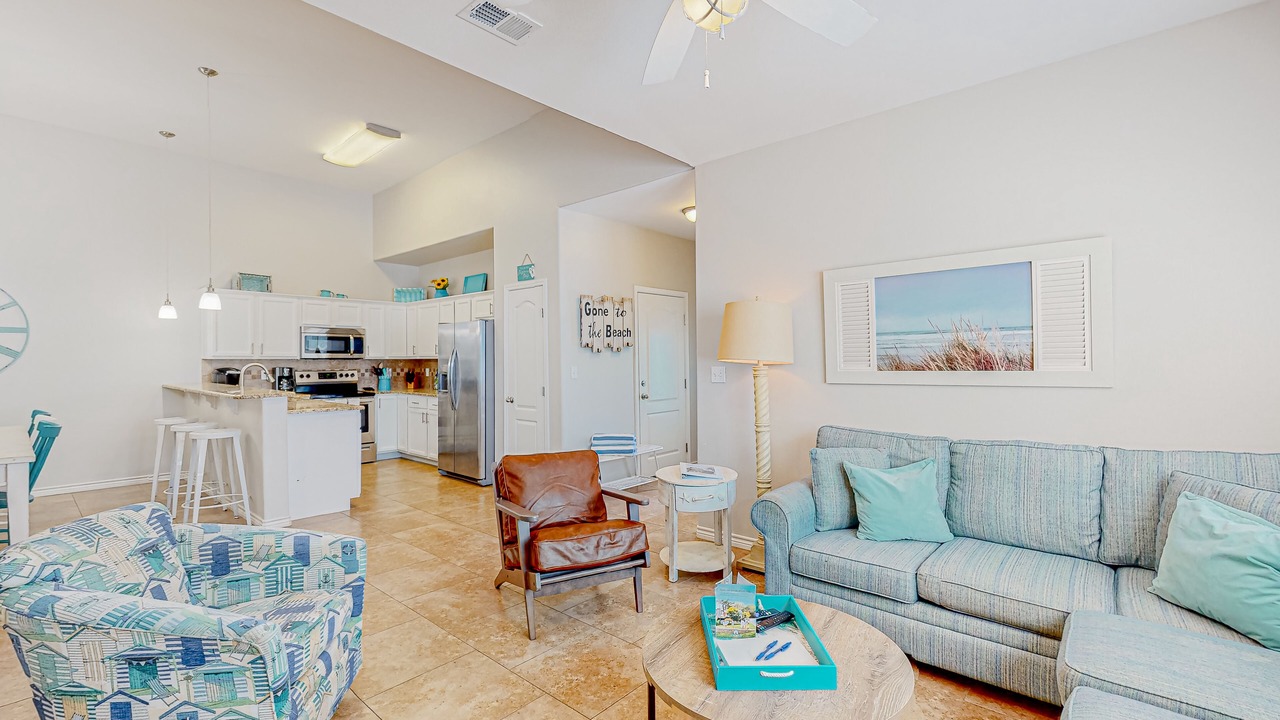 Photo of Livingroom in Safe Harbor