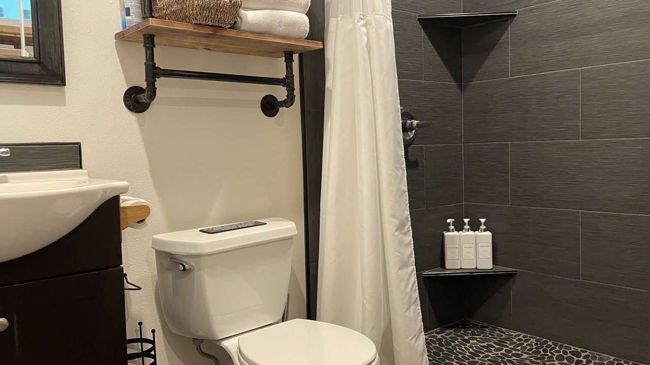 Photo of Bathroom in Hana