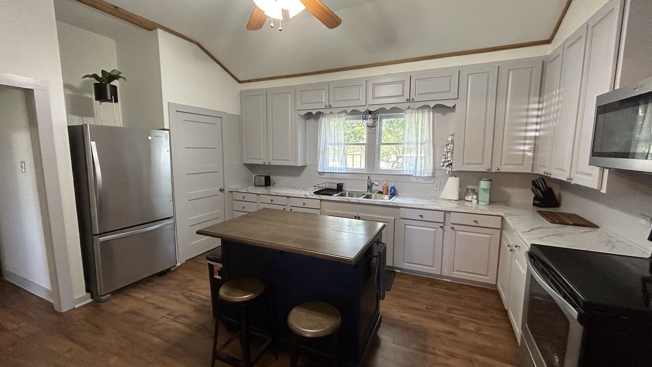 Photo of Kitchen in Shiner
