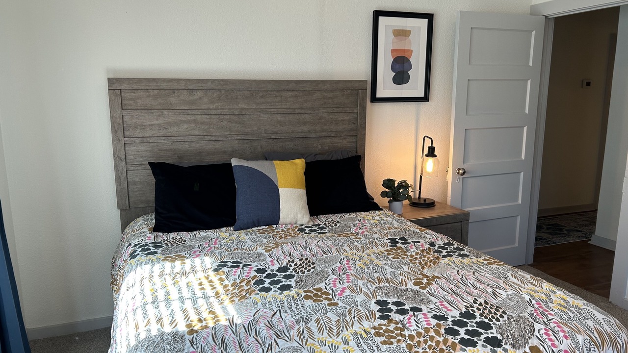 Photo of Bedroom in Shiner