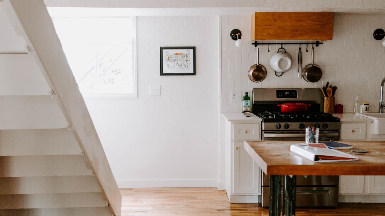 Photo of Livingroom in Jefferson Park