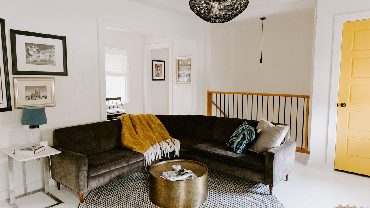 Photo of Livingroom in Jefferson Park