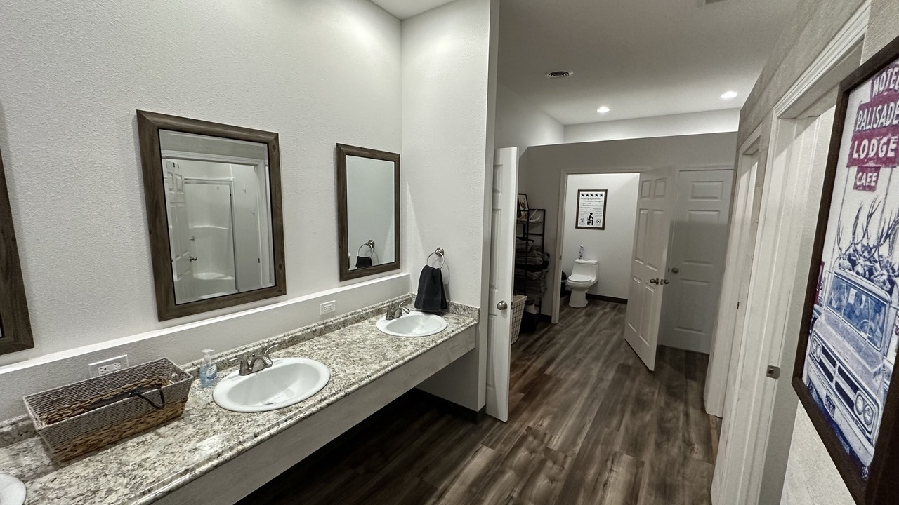 Photo of Bathroom in Ellis County
