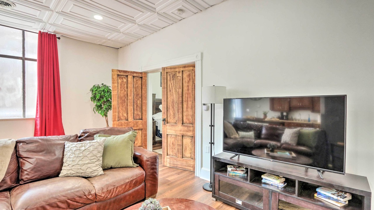 Photo of Livingroom in Front Royal