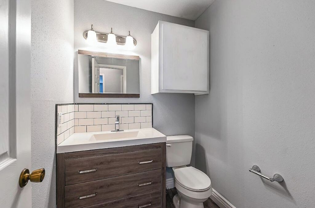 Photo of Bathroom in Southwood Valley