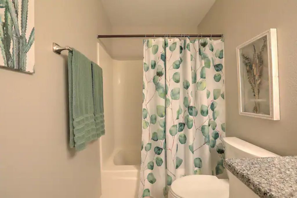 Photo of Bathroom in Northeast Heights