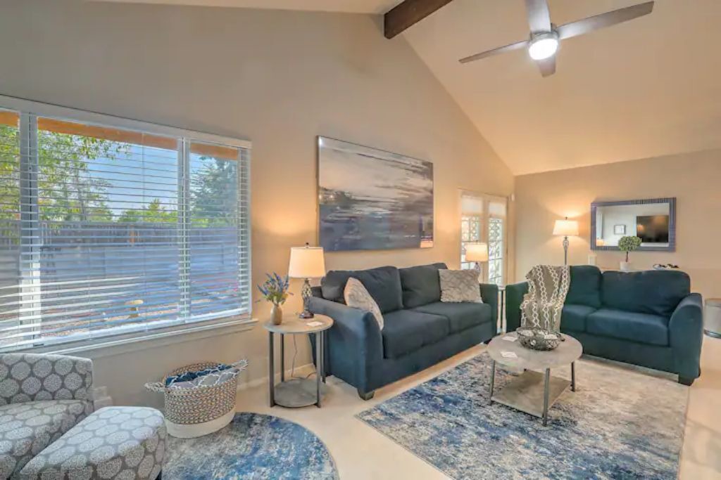 Photo of Livingroom in Northeast Heights