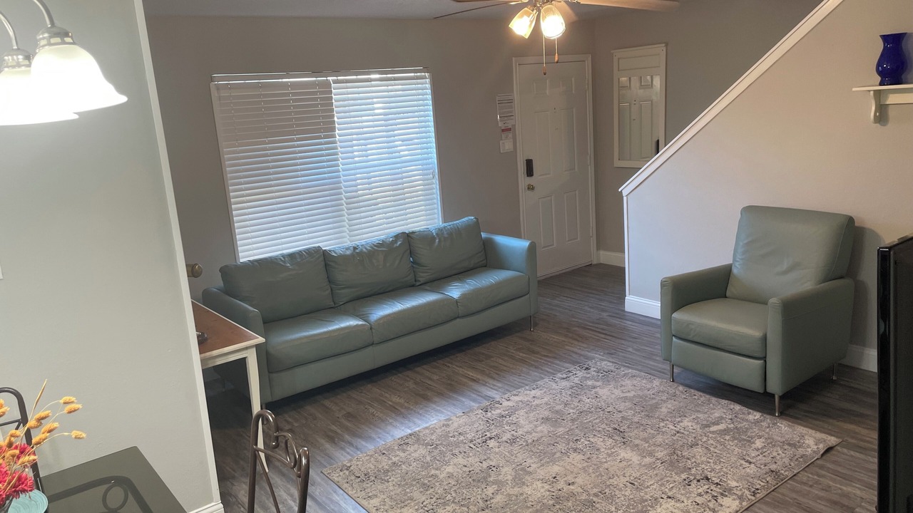 Photo of Livingroom in Southwood Valley