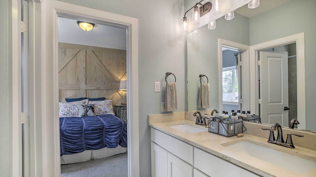 Photo of Bathroom in Barker