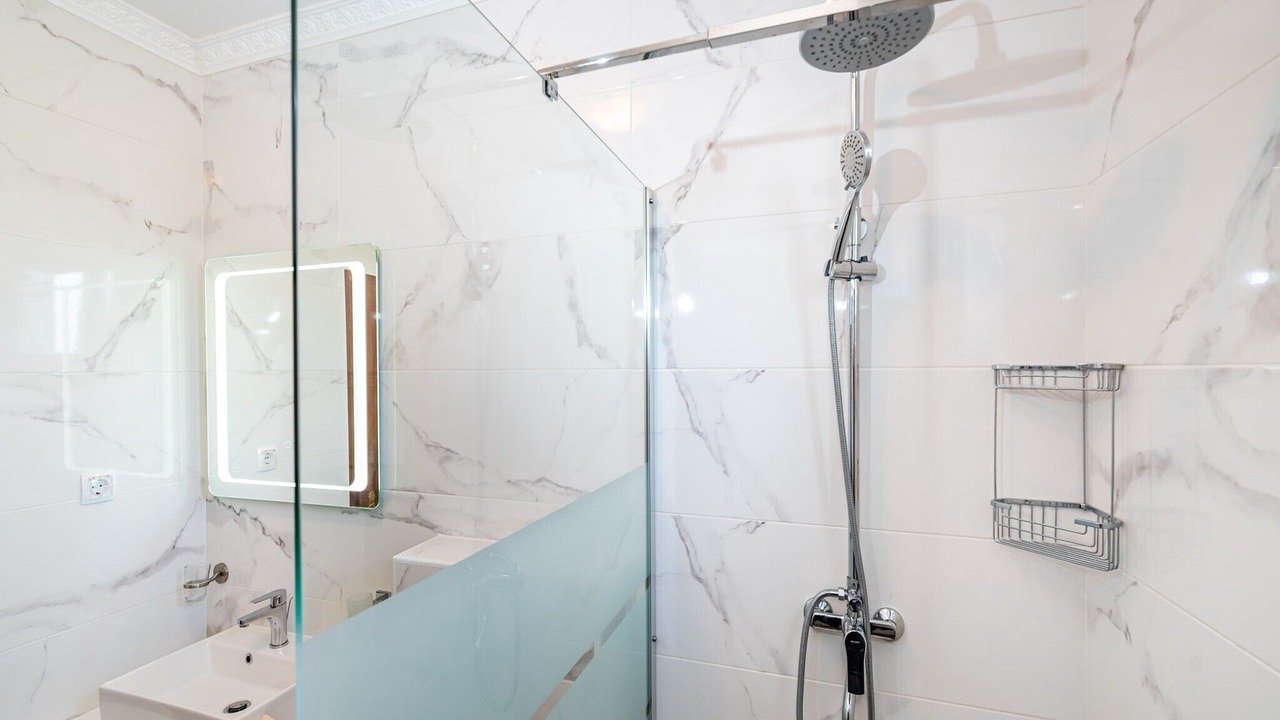 Photo of Bathroom in Suhovare