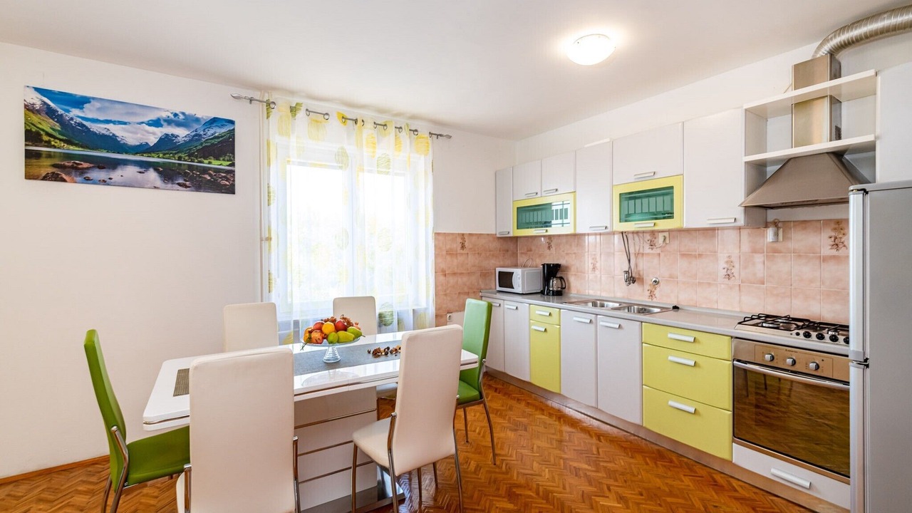 Photo of Livingroom in Suhovare