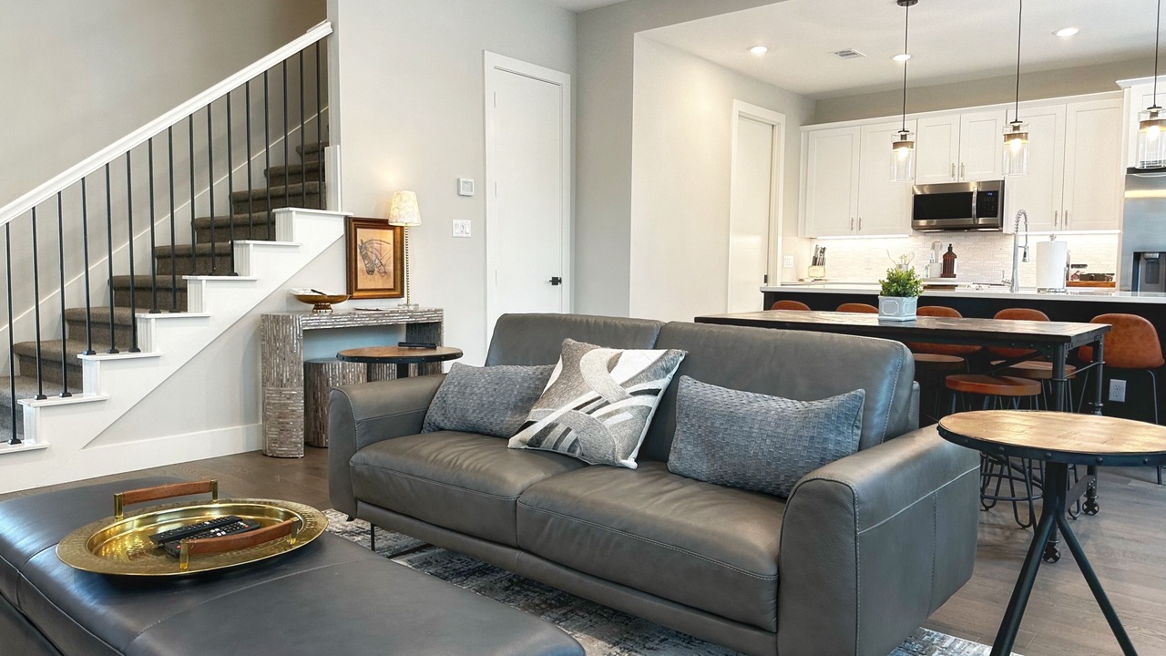 Photo of Livingroom in College Station
