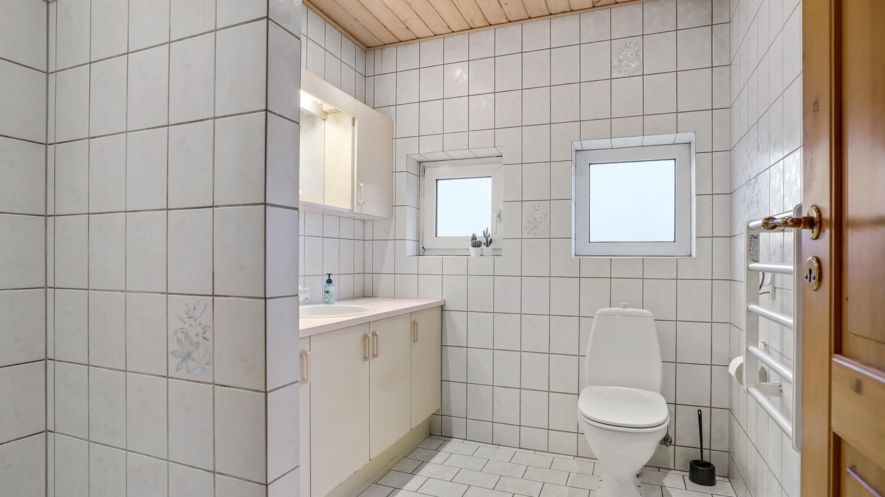 Photo of Bathroom in Jerup