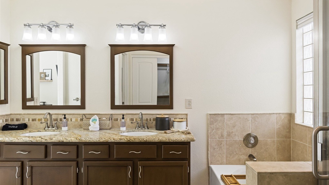 Photo of Bathroom in Provinces Master Community
