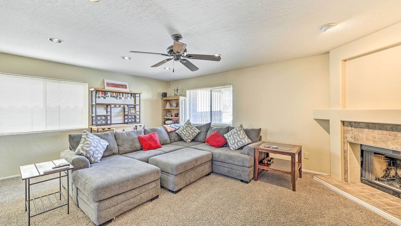 Photo of Livingroom in Ahwatukee Foothills