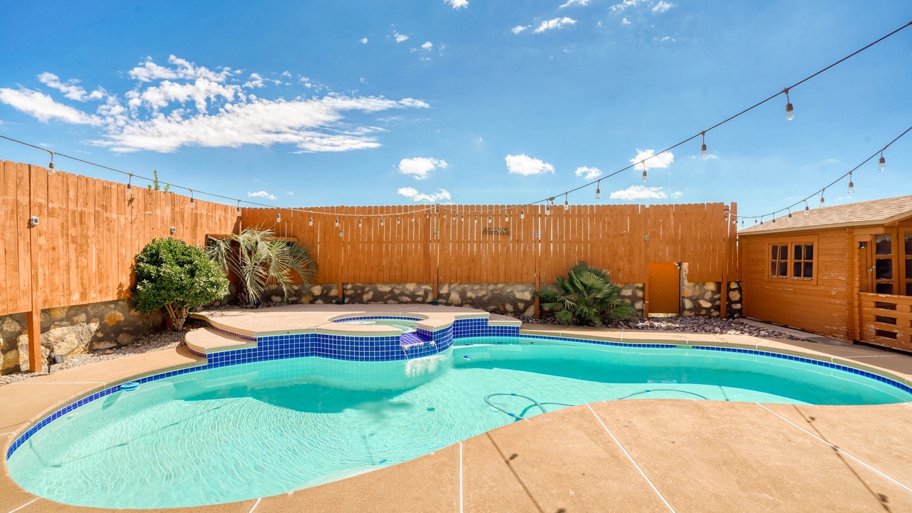 Photo of Outdoor in Northeast El Paso