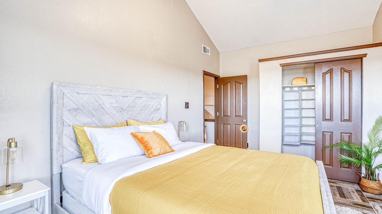 Photo of Bedroom in Northeast El Paso